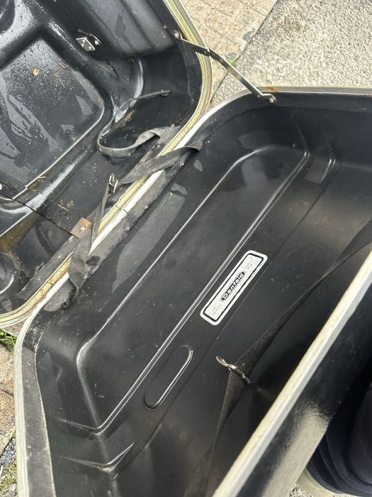 Комплект куфари за мотор