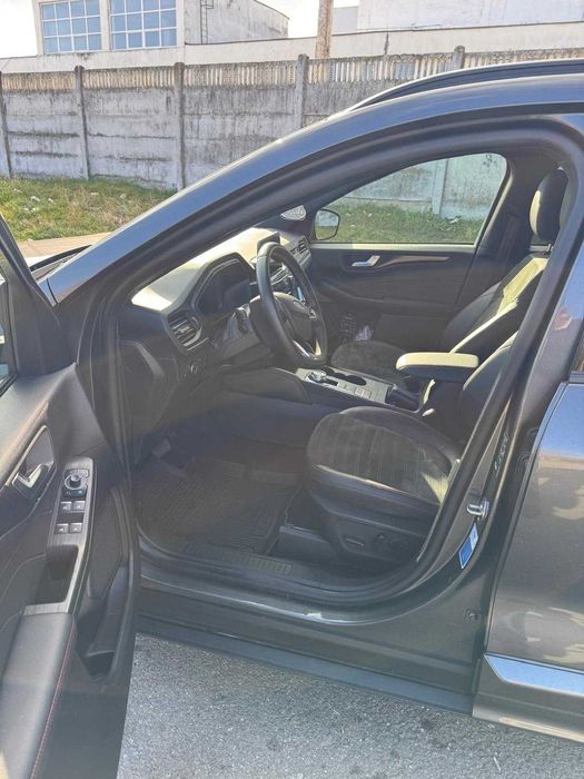 VAND FORD KUGA 2,5l PHEV (plug-in hybrid) AT8, 225 CP, 2023, FULL