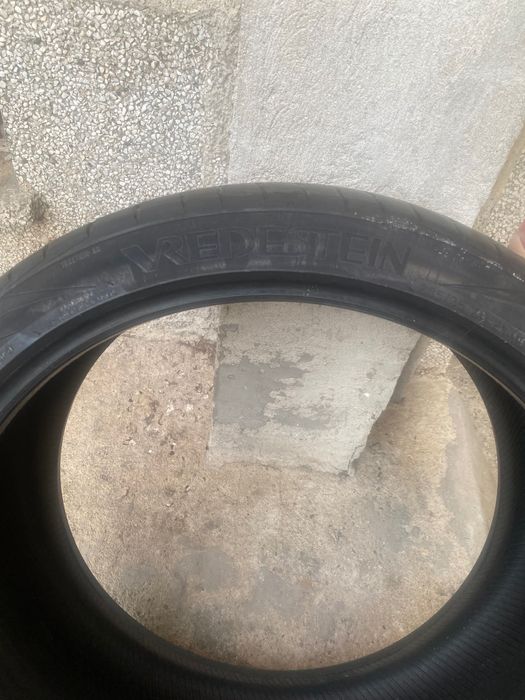 Летни гуми vredstein 265 35 R21