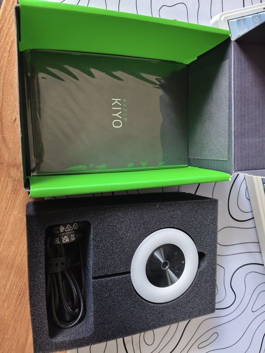 Продам Веб-Камера Razer Kiyo
