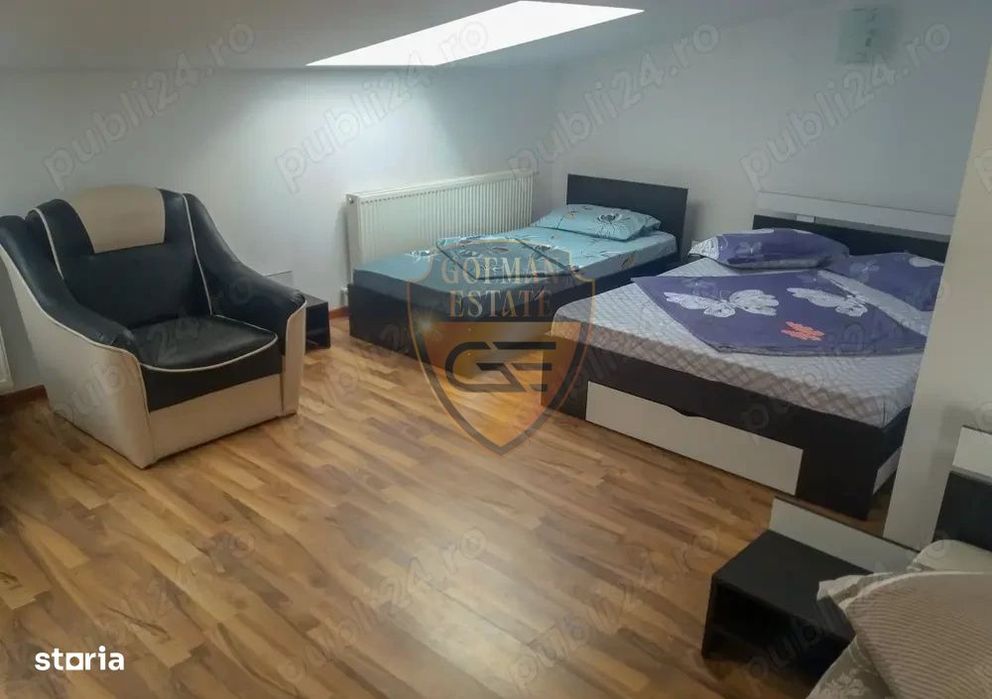 Apt duplex 7 camere 4 bai Mamaia Nord centru 180 mp + curte 40 mp 300m