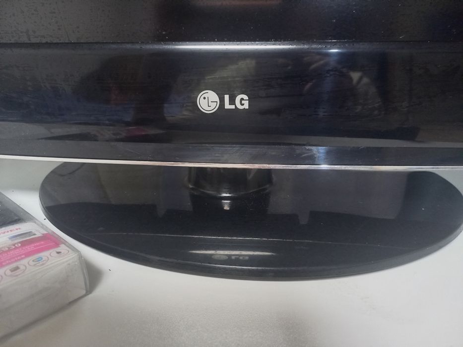 Телевизор на запчасти