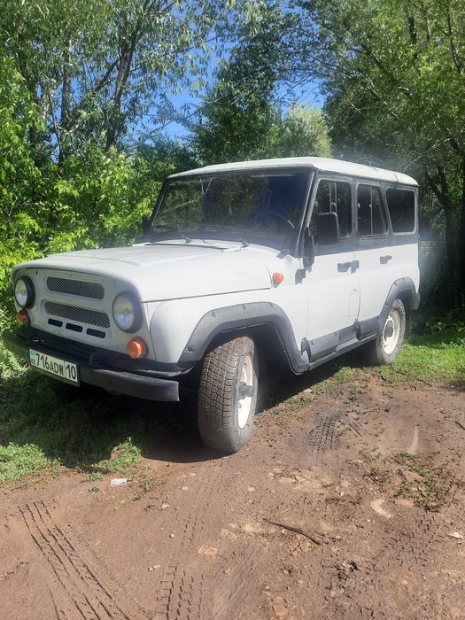 Автомобиль Уаз 3151