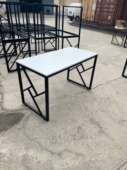 Парты лофт есть варианты сделать на заказ на ваш вкус