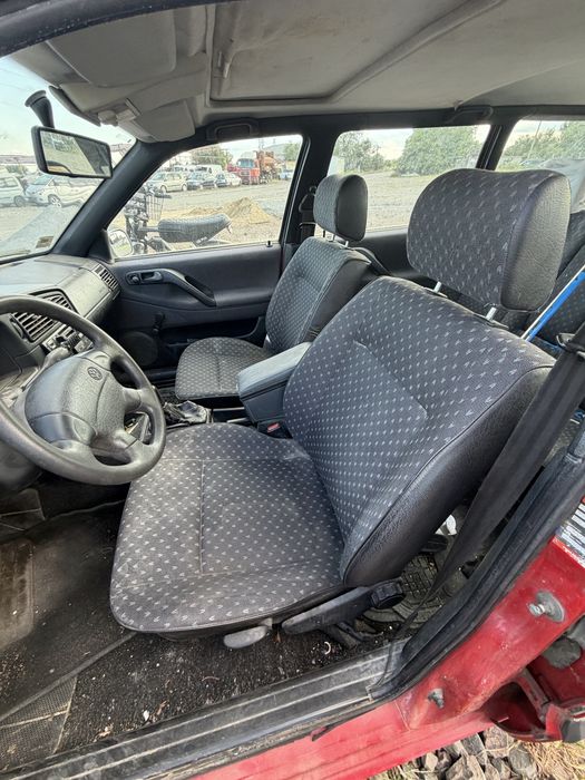 VW Passat B4 Variant 1.8 90 к.с. 1994 г на части