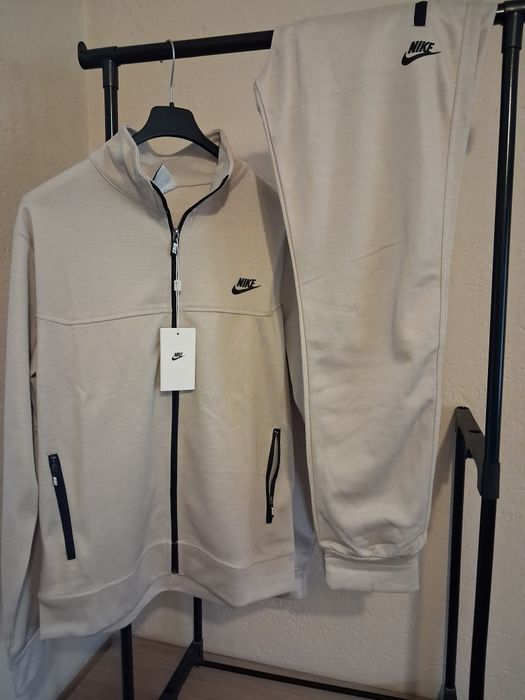 Мъжки екип на Nike