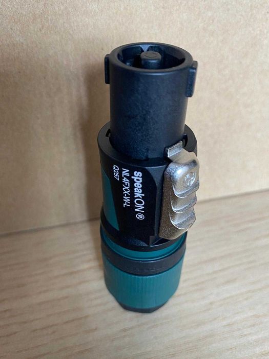 Mufe Neutrik Speakon (NL2, NL4) si XLR (NC3) - Originale, Stoc Nou