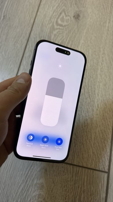 Iphone 15 pro 256 gb Экран меняли