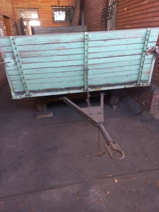 Продаю Прицеп б/у