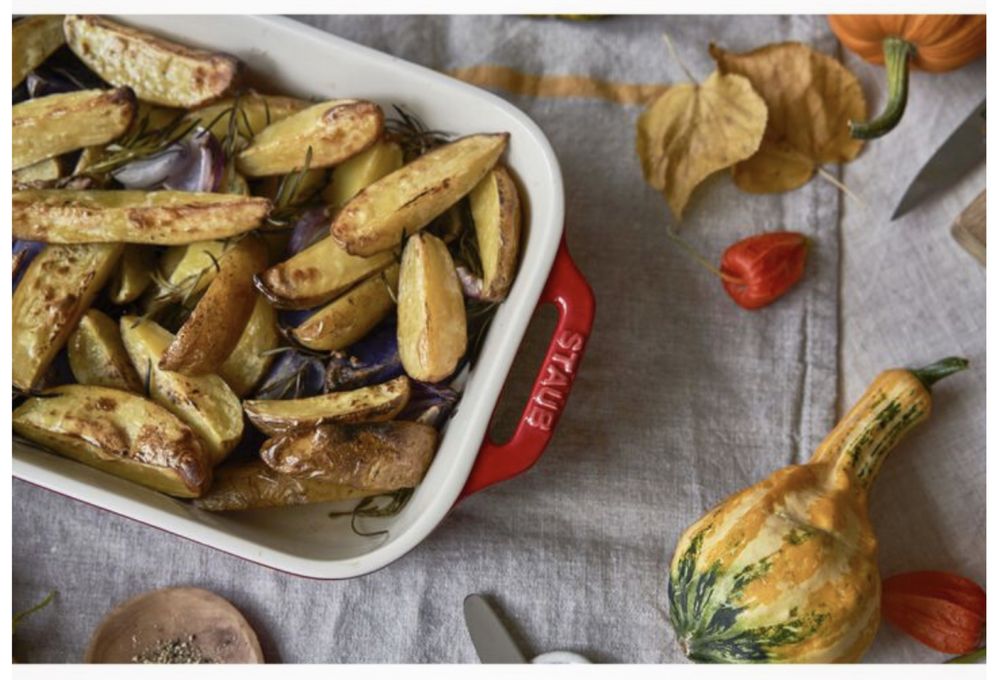 Продам форму для запекания Staub