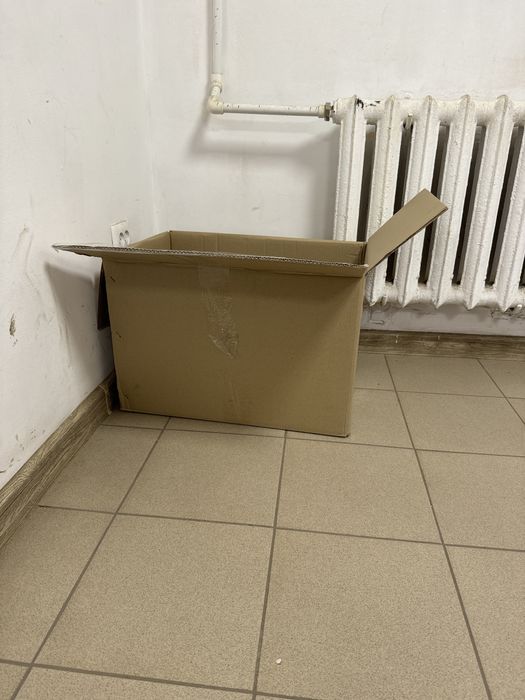 Продам Коробки (в большом количестве)