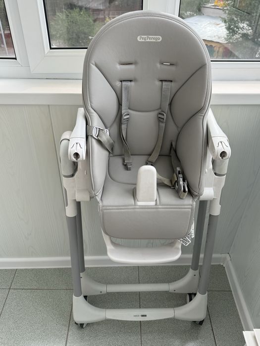 Стульчик для кормления Peg perego