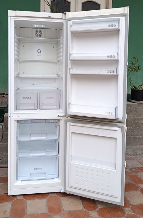 Artel no frost холодильник сотилади. Воздушный