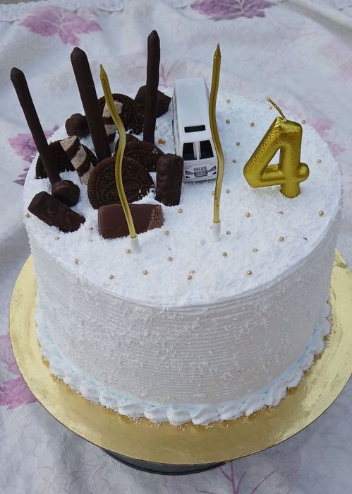 Buyurtma asosida tortlar tayyorlaymiz!  Готовим торт!  От 70 тысяч