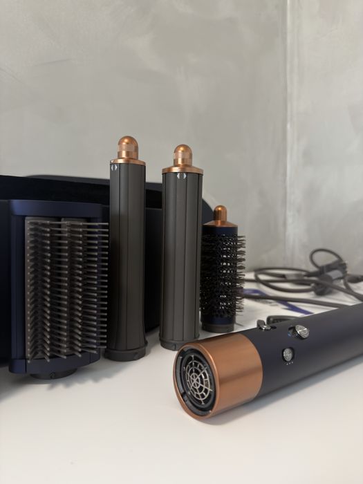 Dyson Airwrap Complete Long HS05 в цвят Prussian Blue / Rich Copper