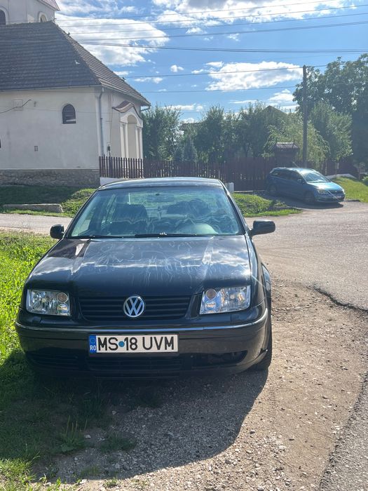 VOLKSWAGEN Bora 2005 — imagine 1