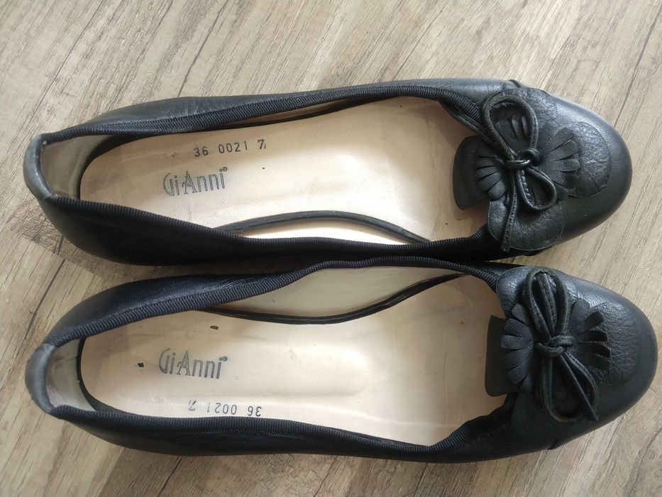 Обувки 35 и 36 номер