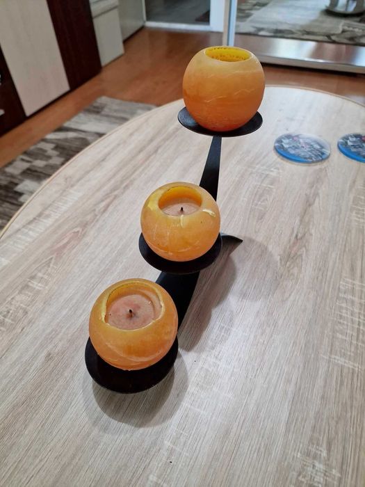 Suport pentru lumanari-foarte frumos si interesant.