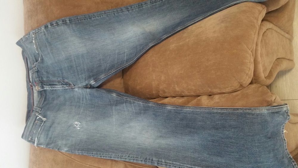 Оригинални дънки