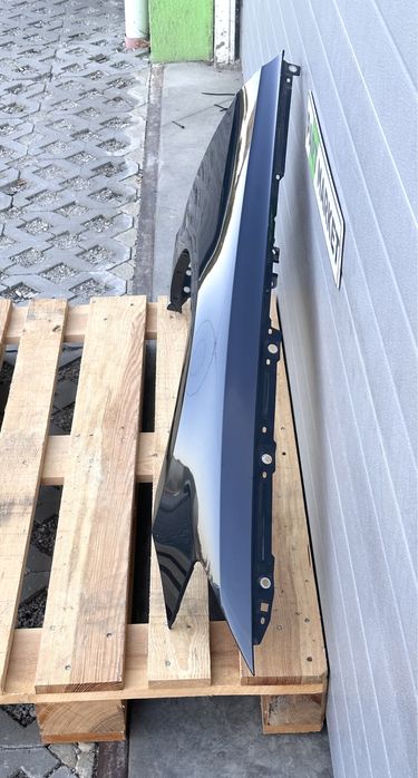 Десен калник AUDI A8 D5