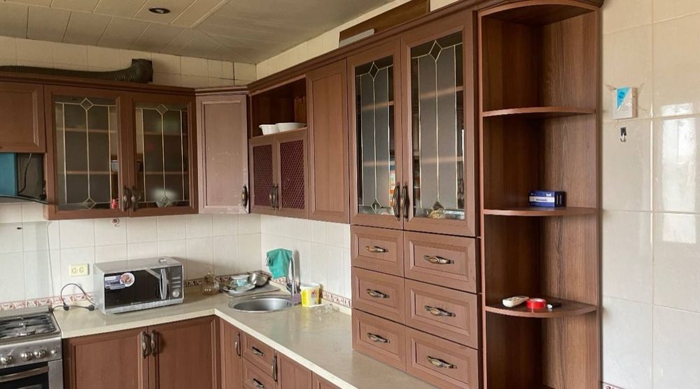 Продается квартира.  Чиланзар 14. Банковская 4 комнаты