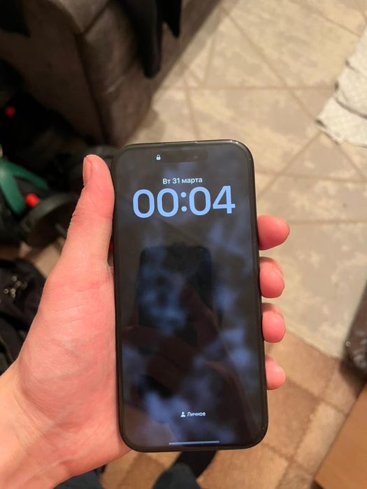 Продам айфон 16 про 256 гб