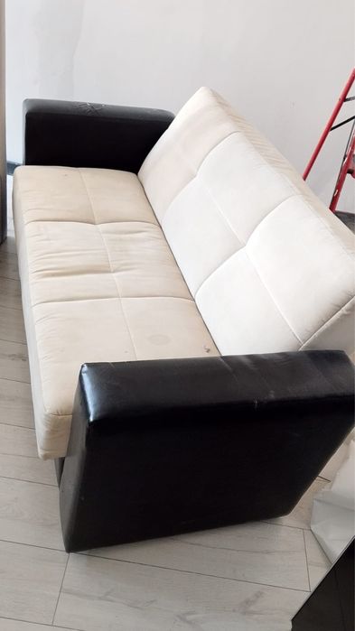 Отдам даром диван тройку