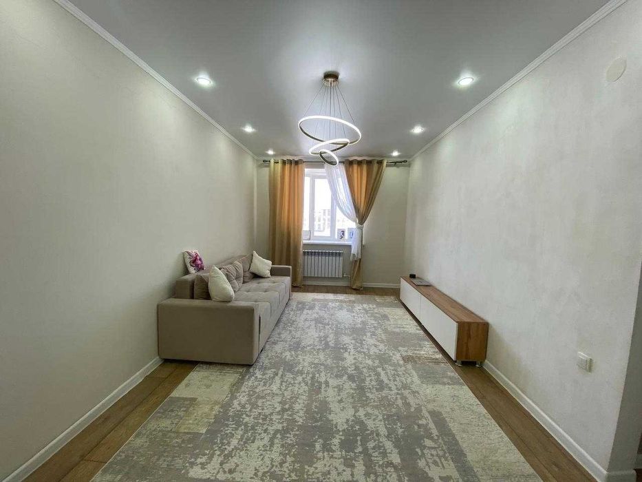 Продам 2 кв на Батыс 2