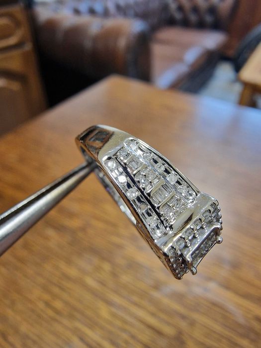 Златен Пръстен с Диаманти 0.40ct. - Заложна къща Галерия 65