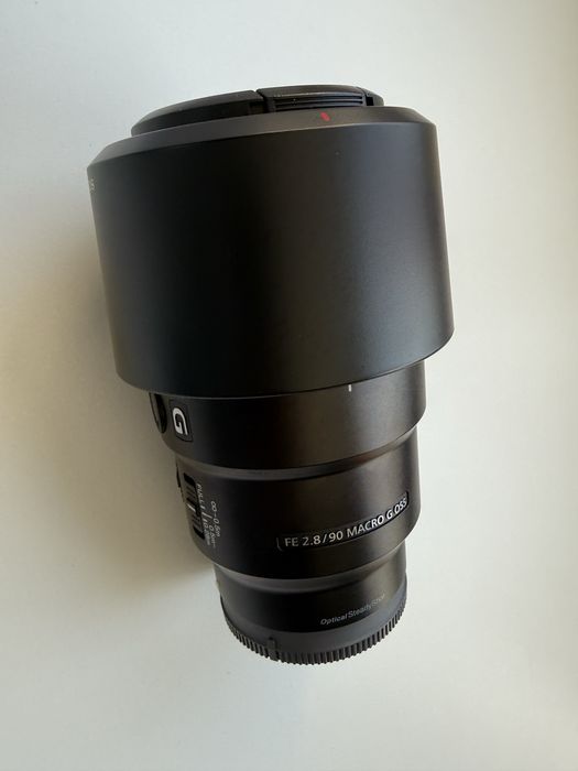 Обектив Sony FE 90mm Macro