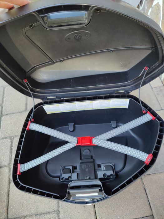 Genți laterale Givi v35+suport lateral Givi monokey