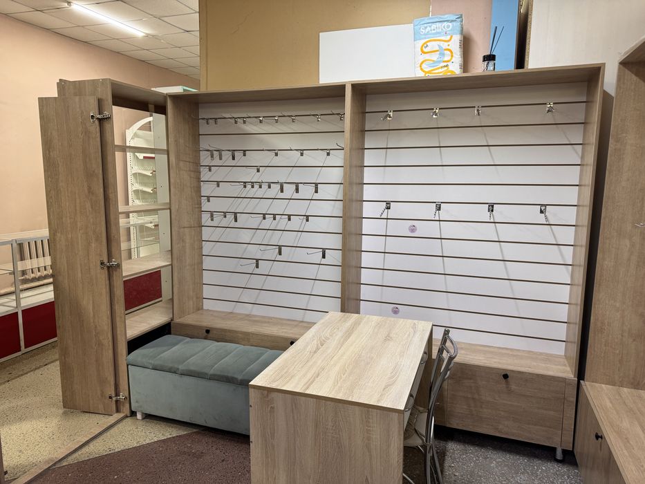 продаю торговое оборудование