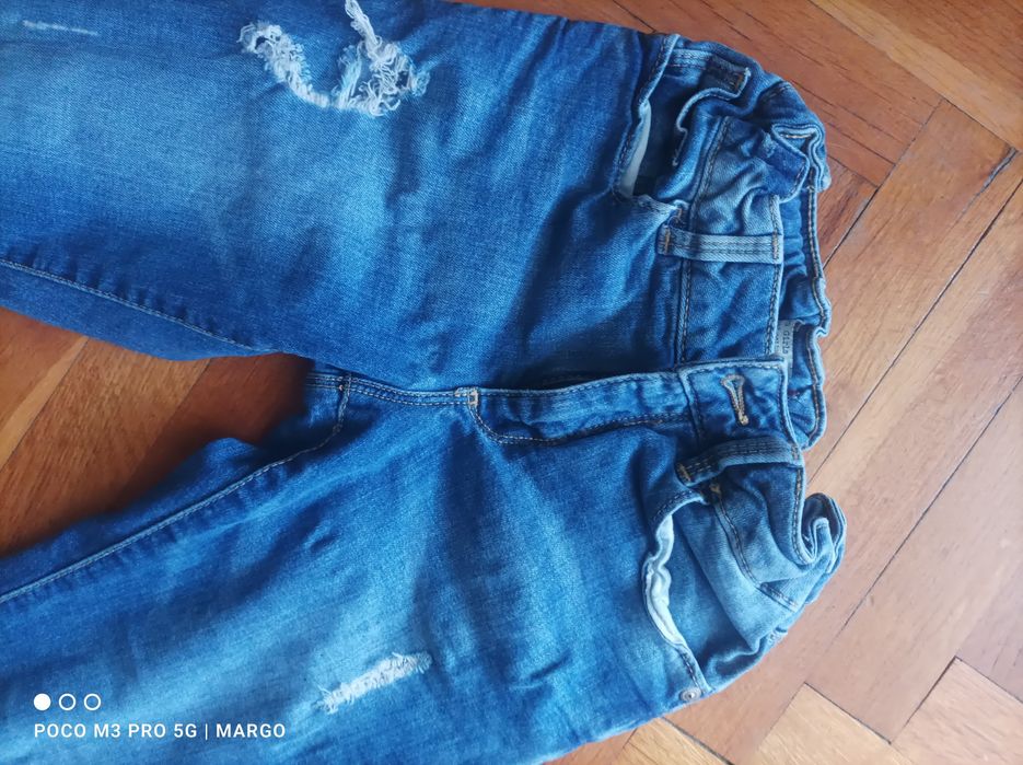 Дънки ,на  zara  140 и 152