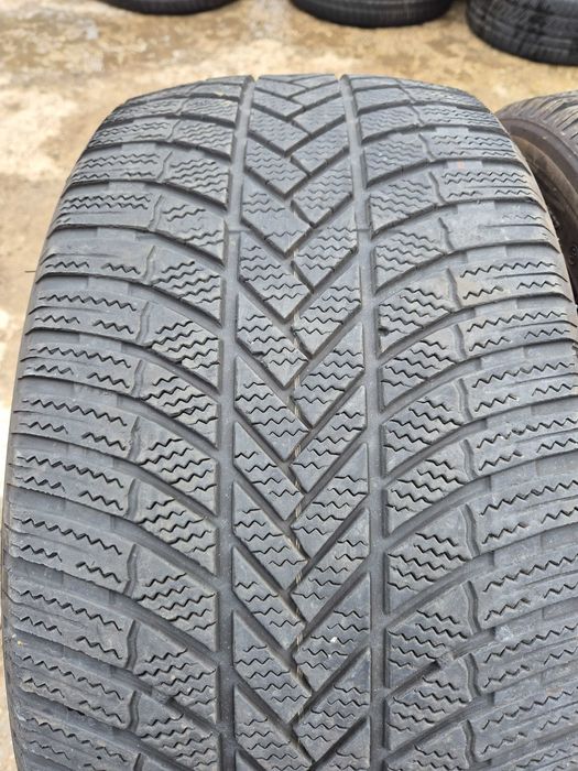 2 Anvelope de IARNA - 285/40/22 BRIDGESTONE Stare Foarte buna DOT 2022