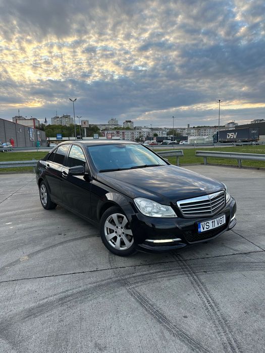 Mercedes Benz C Class - Facelift 2012 - Manual - 2.2 Diesel