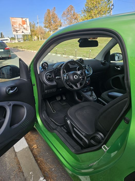 Smart fortwo electrica ediție aniversară