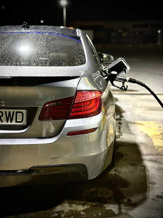 Vand BMW seria 5 f10 automat 2.0D M