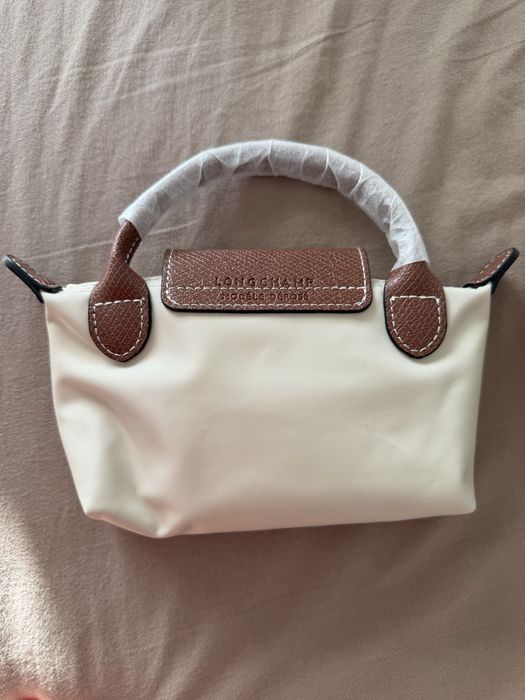 Дамска чанта longchamp - бежава