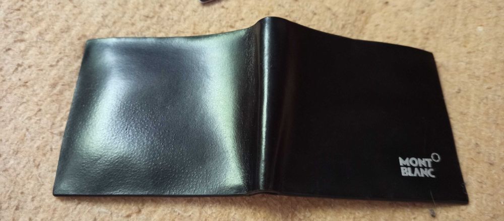 Портмоне Мъжко MONT BLANC оригинално без забележки