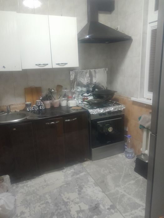 Kvartira student qizlarga,maklersiz