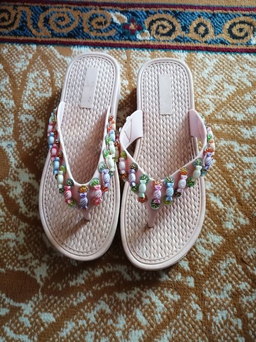 Женская обувь любая за 20