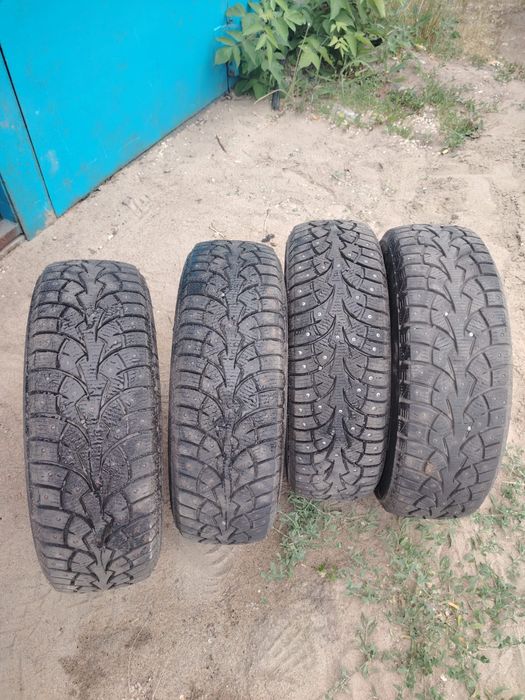 Продам зимние шины