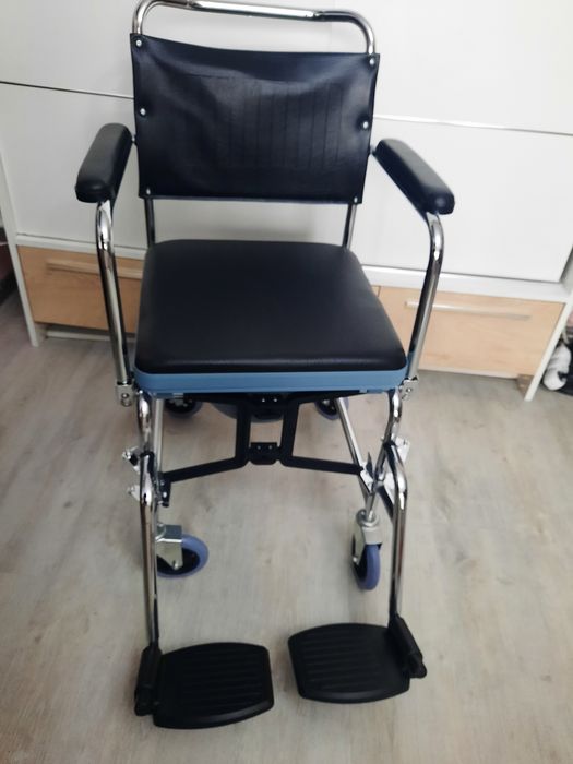 Комбиниран стол-тоалетна,кожен