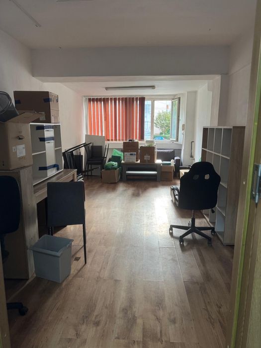 Inchiriez birou 24m2 Zona Nord Complex