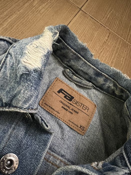 Накъсано дънково яке New Yorker