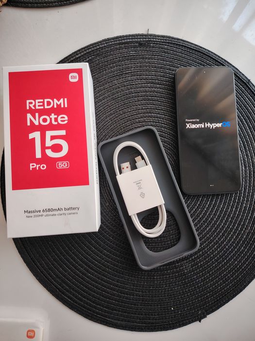 Vând telefon Xiaomi Red Me Note 15 PRO, 5 G