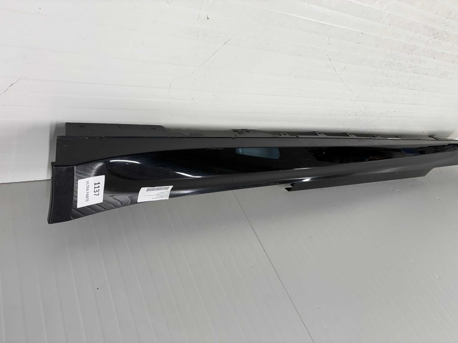 Ляв праг БМВ М4 Ф82 Ф83 BMW F82 F83 Десен праг БМВ М4 Ф82 Ф83 BMW F82