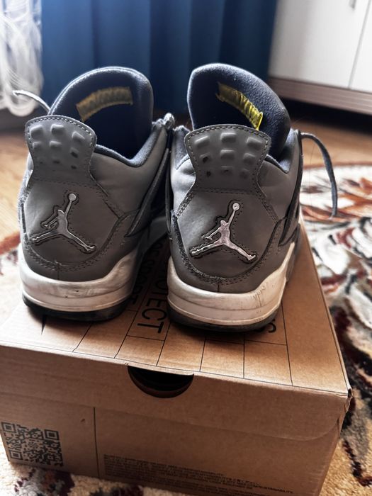 Продается кроссовки Jordan