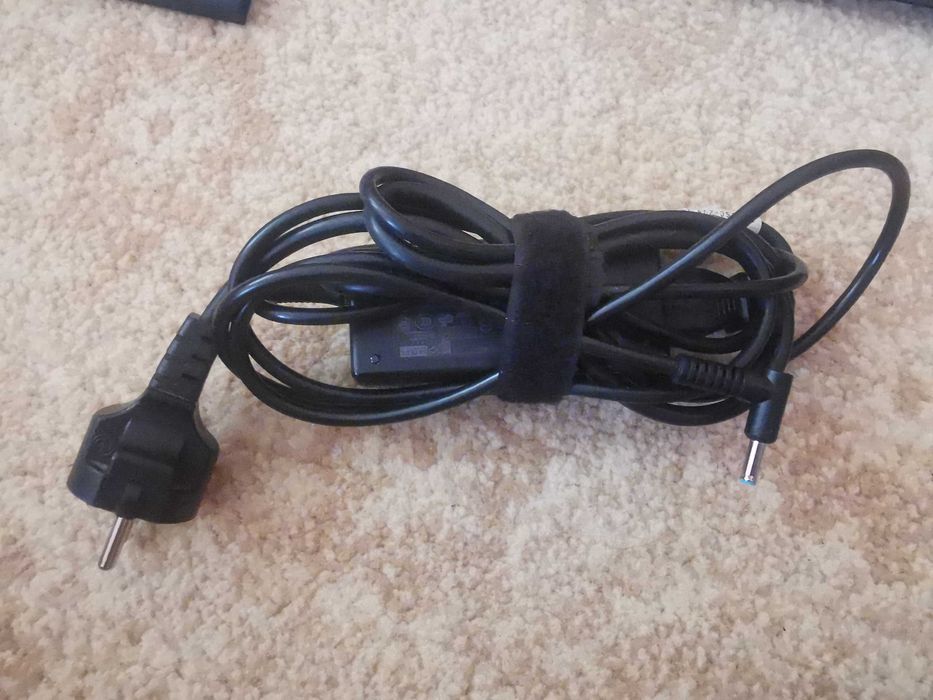 Лаптоп HP HQ TRE-71025 boeblingen Germany