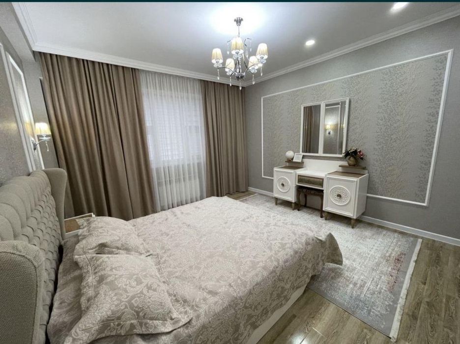 Срочно продаётся спальный гарнитур